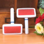 White Grooming Brush for Cats and Dogs - Image 5