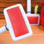 White Grooming Brush for Cats and Dogs - Image 6