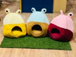 Frog Shaped Cat House Bed - Image 2